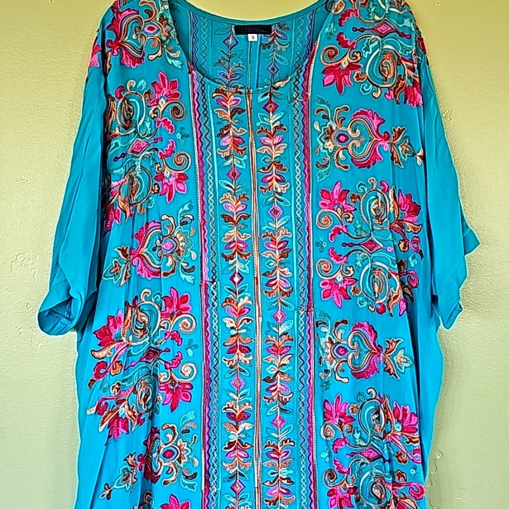 Campbell embroidered top